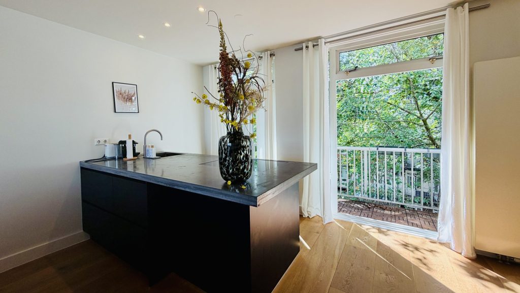 private-rentals for rent on Postjeskade